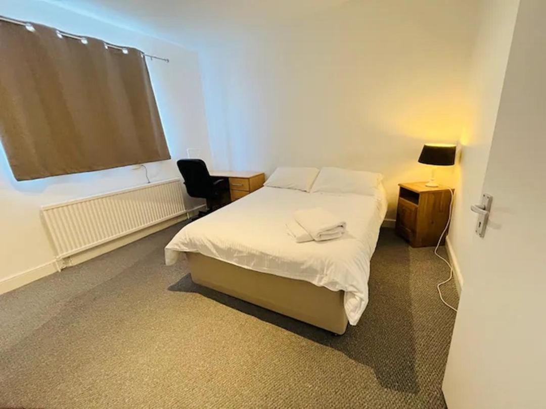 Spacious 3 Bed Flat In Greenwich Appartamento Londra